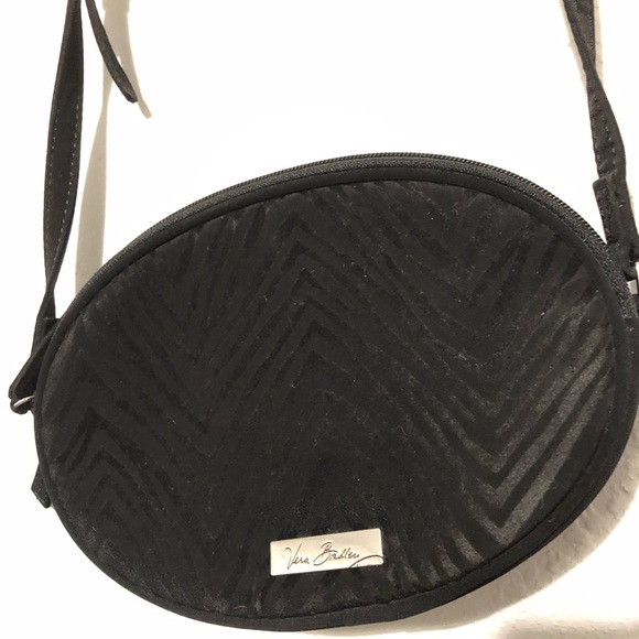 Vera Bradley Crossbody Purse Black Zigzag Pattern - Picture 3 of 13